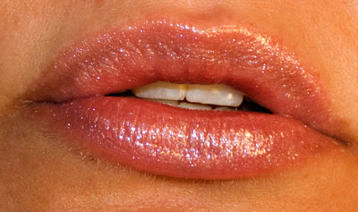 Maybelline "Pearly Pink" Lip Gloss Swatch